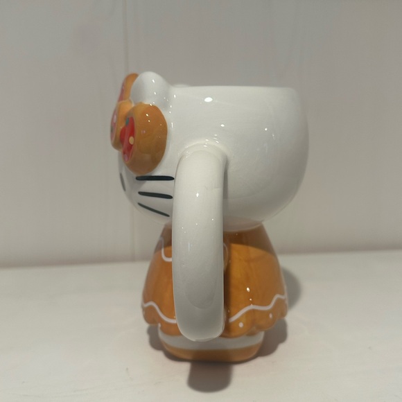 Hello kitty gingerbread mug - Picture 2 of 3